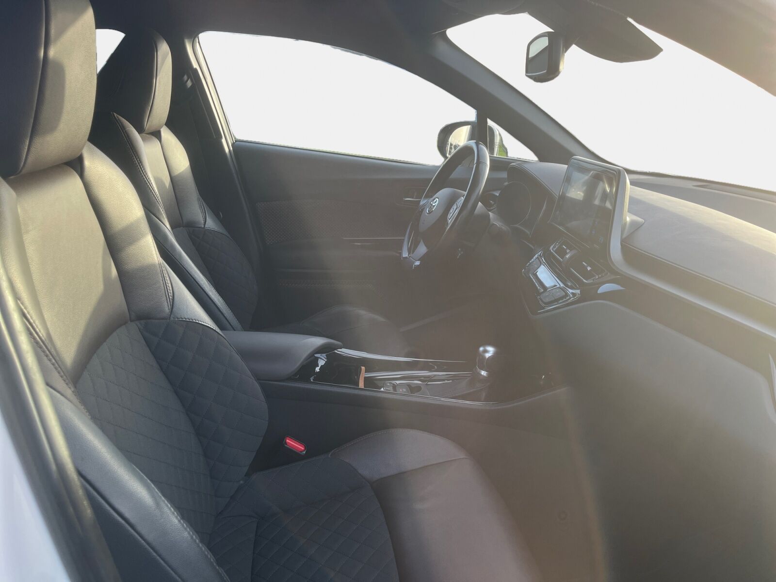 Billede af Toyota C-HR 1,8 Hybrid C-HIC Multidrive S 122HK 5d Aut.