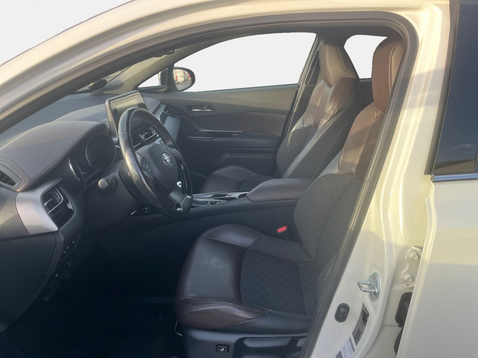 Billede af Toyota C-HR 1,8 Hybrid C-HIC Multidrive S 122HK 5d Aut.