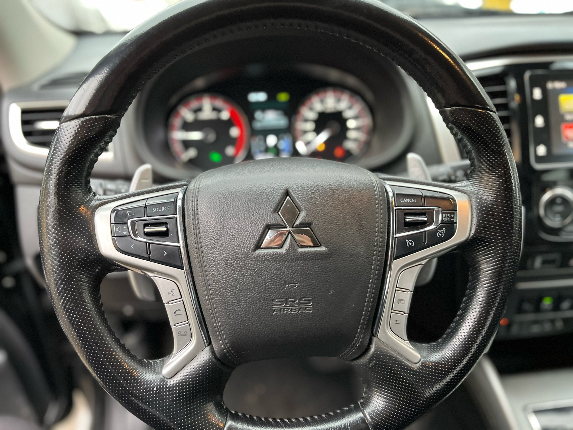 Billede af Mitsubishi L200 Dob. Cab 2,2 DI-D Instyle 4WD 150HK DobKab 6g Aut.