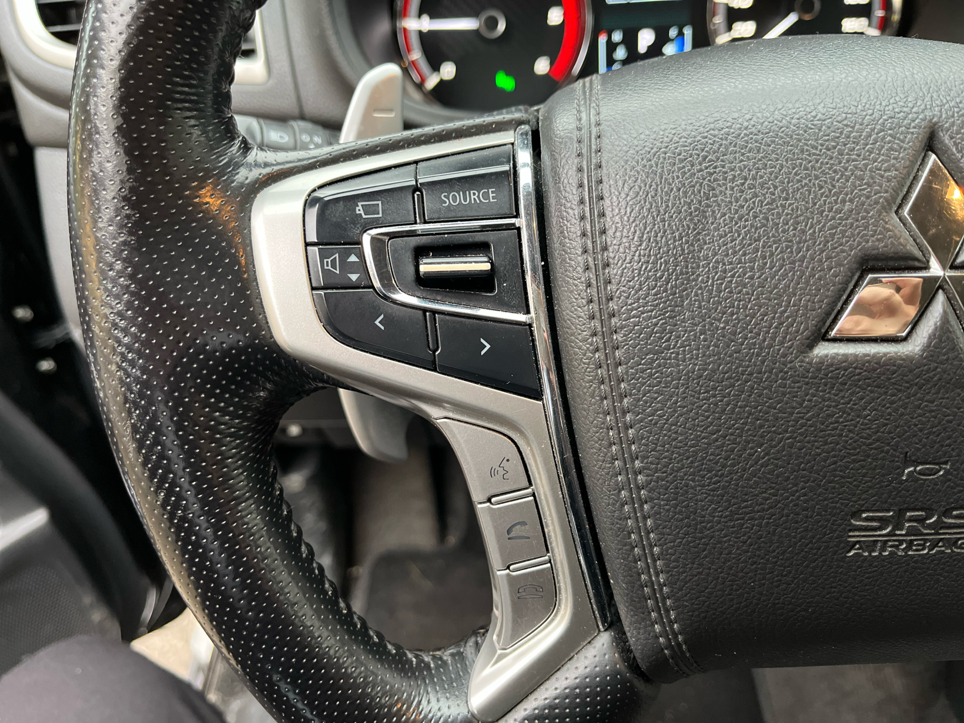 Billede af Mitsubishi L200 Dob. Cab 2,2 DI-D Instyle 4WD 150HK DobKab 6g Aut.