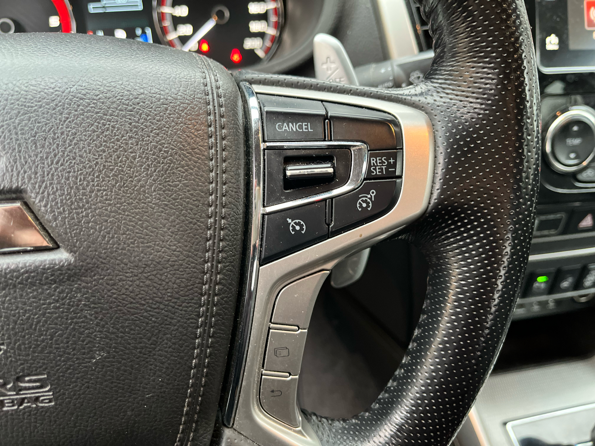 Billede af Mitsubishi L200 Dob. Cab 2,2 DI-D Instyle 4WD 150HK DobKab 6g Aut.