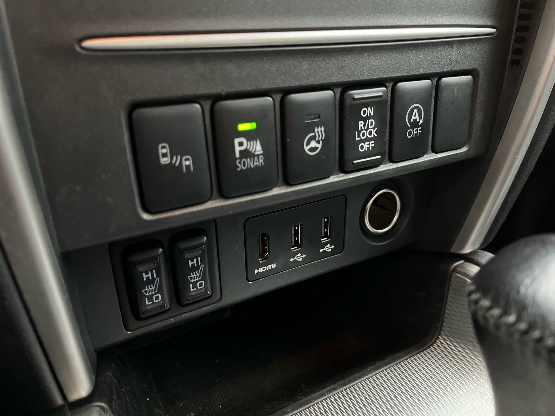 Billede af Mitsubishi L200 Dob. Cab 2,2 DI-D Instyle 4WD 150HK DobKab 6g Aut.