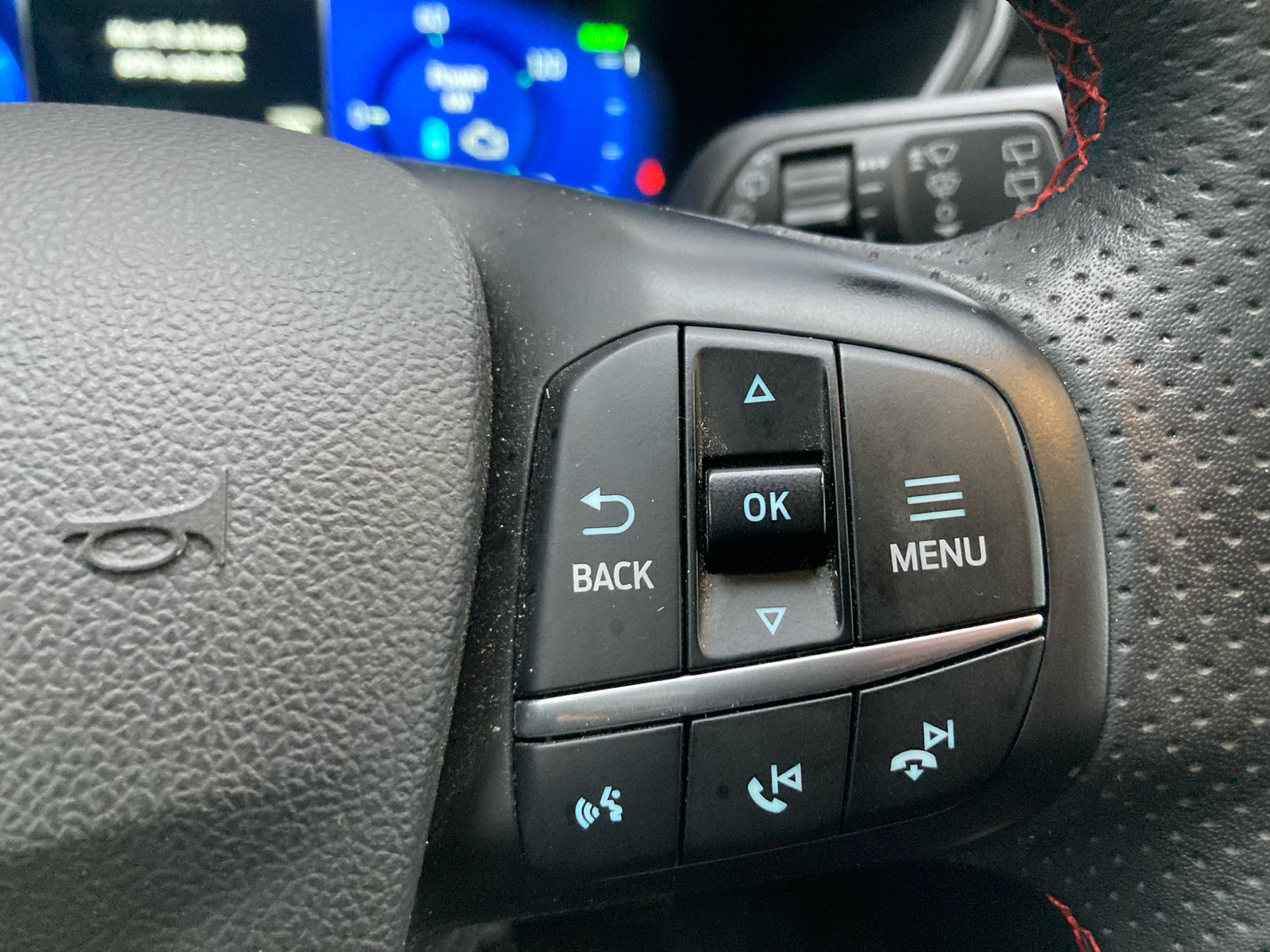 Billede af Ford Kuga 2,5 Plugin-hybrid ST-Line X CVT 225HK 5d Trinl. Gear