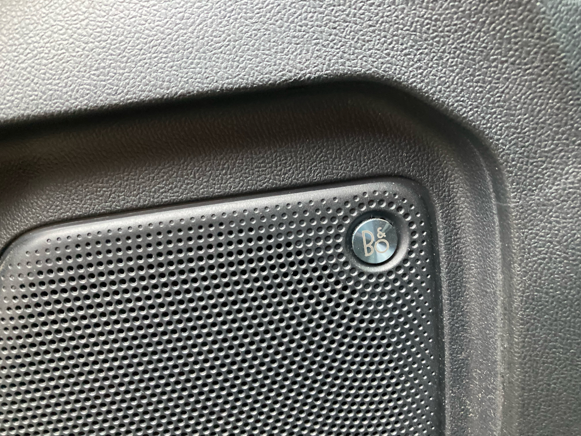 Billede af Ford Kuga 2,5 Plugin-hybrid ST-Line X CVT 225HK 5d Trinl. Gear