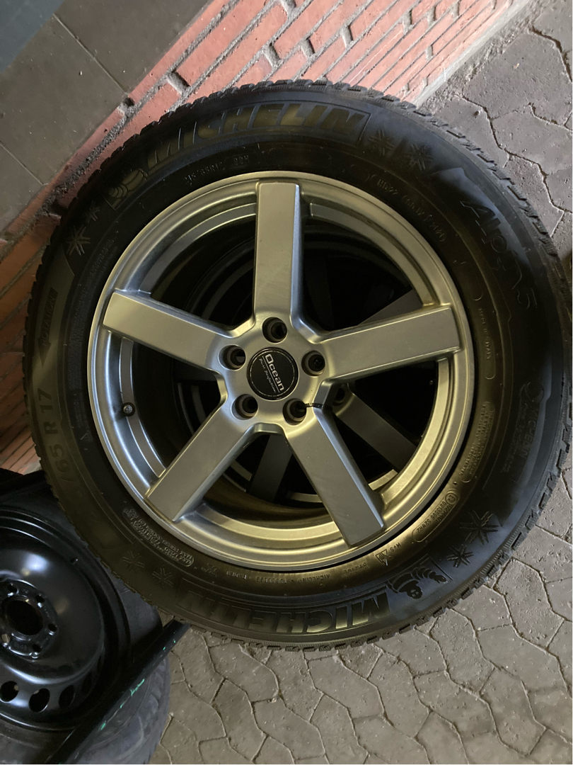 Billede af Ford Kuga 2,5 Plugin-hybrid ST-Line X CVT 225HK 5d Trinl. Gear