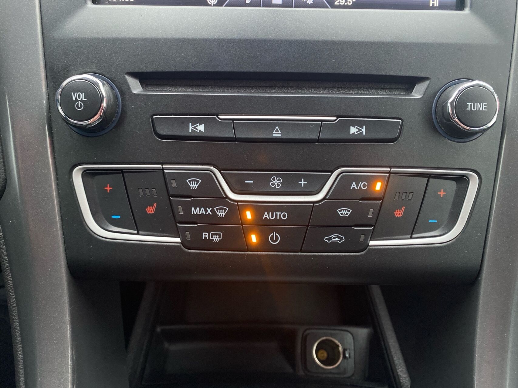 Billede af Ford Mondeo 1,5 EcoBoost Titanium 160HK 5d 6g