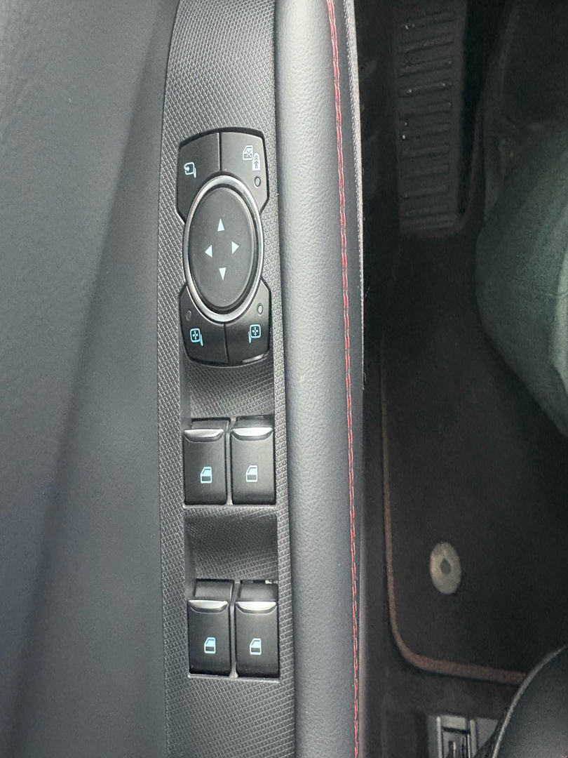 Billede af Ford Mustang Mach-E EL UR Premium 294HK 5d Aut.