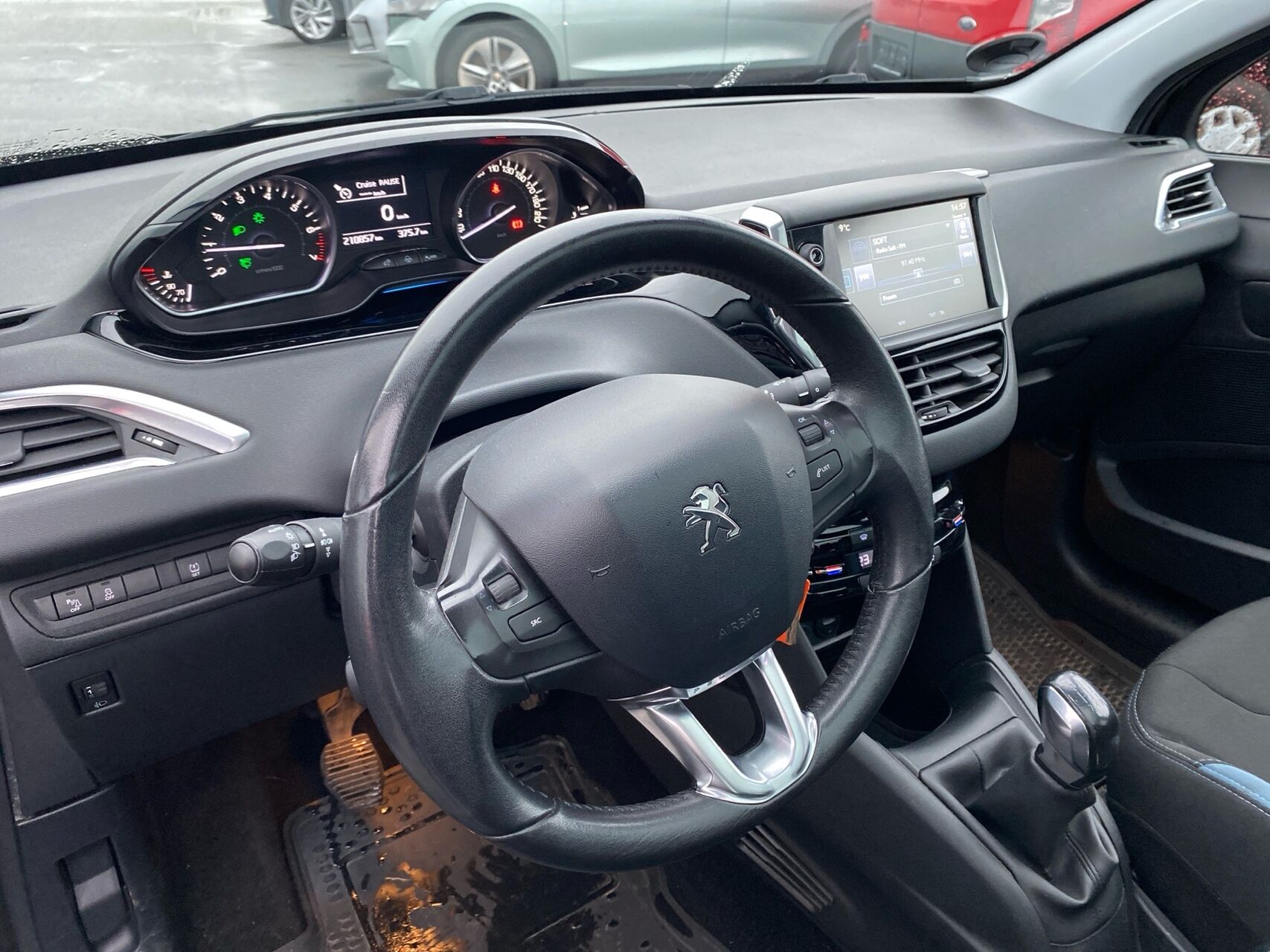 Billede af Peugeot 208 1,2 VTi Supreme 82HK 5d