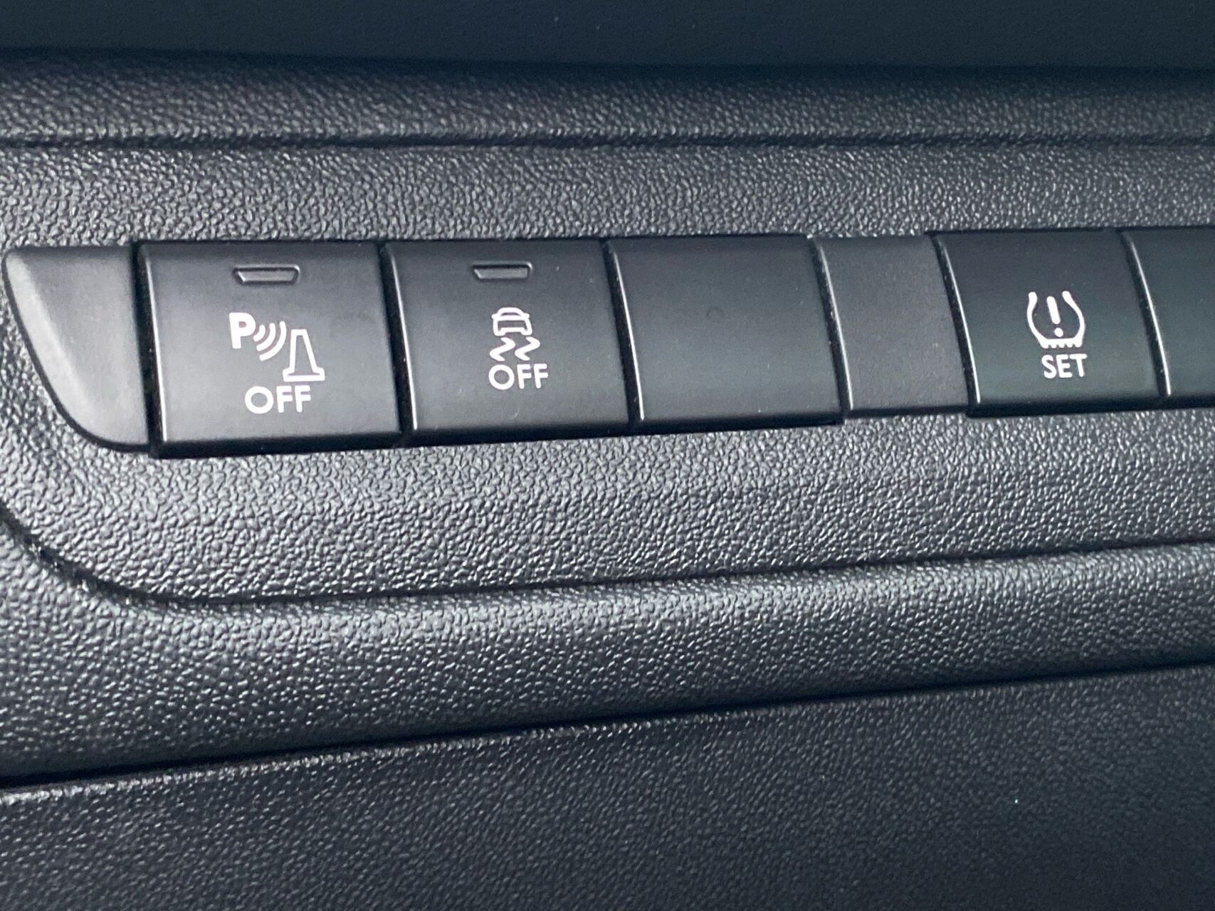 Billede af Peugeot 208 1,2 VTi Supreme 82HK 5d