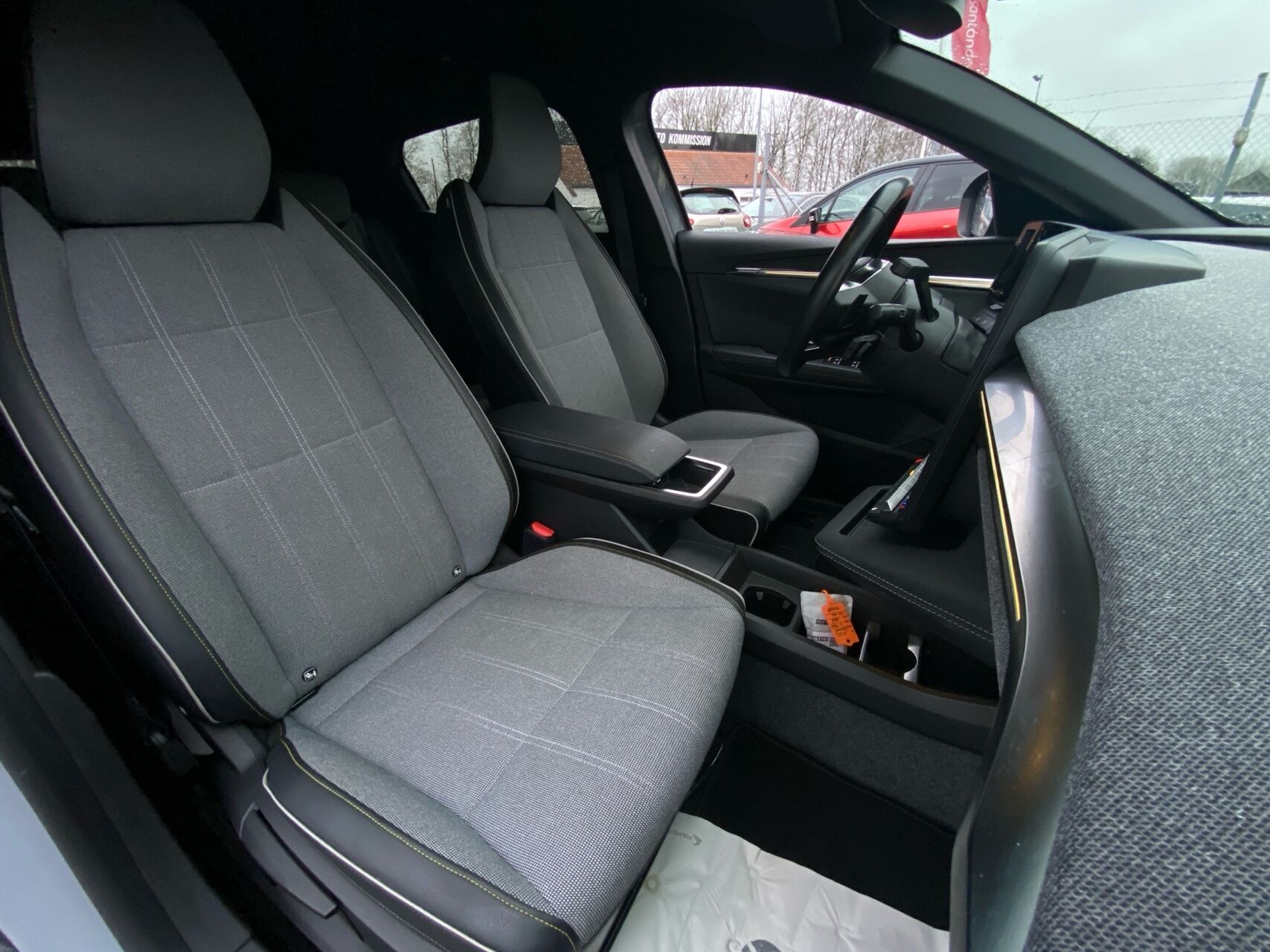 Billede af Renault Mégane E-TECH Equilibre 130HK 5d Aut.