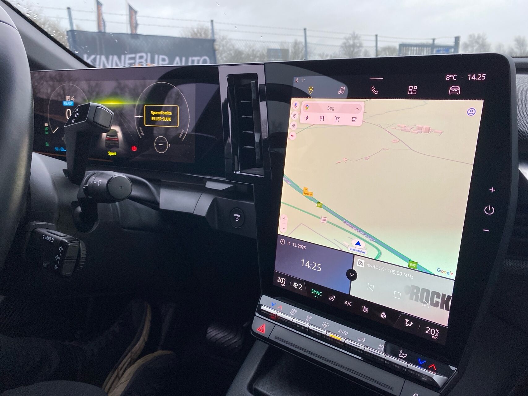 Billede af Renault Mégane E-TECH Equilibre 130HK 5d Aut.