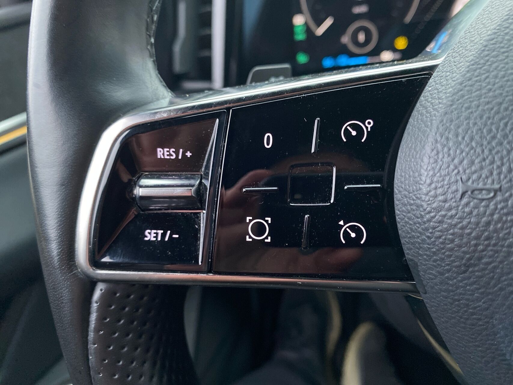 Billede af Renault Mégane E-TECH Equilibre 130HK 5d Aut.