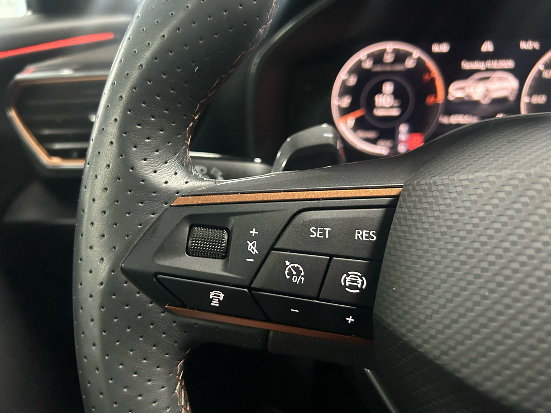 Billede af Cupra Formentor 1,5 TSI DSG 150HK 5d 7g Aut.