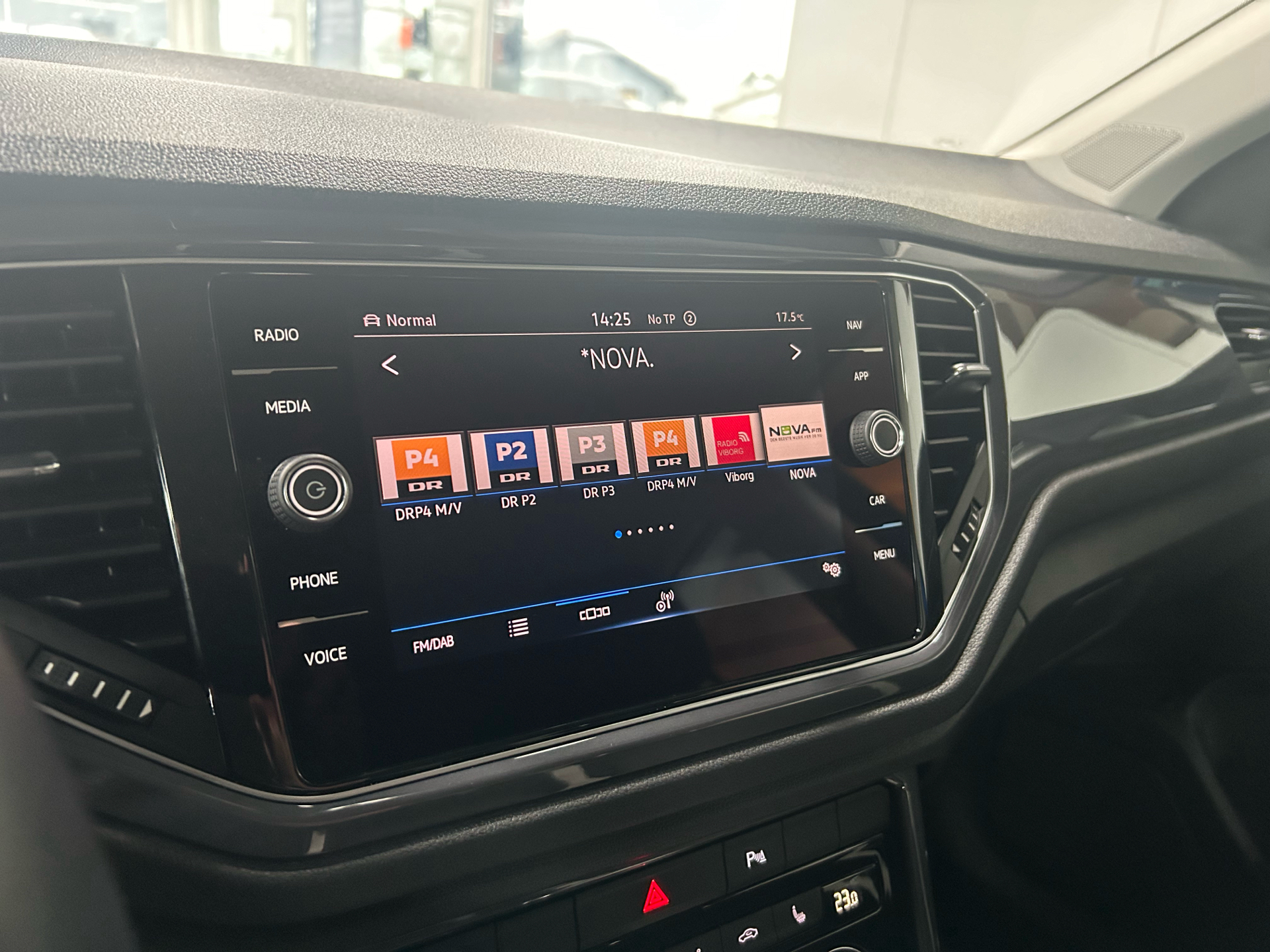 Billede af VW T-Roc 1,5 TSI ACT Sport DSG 150HK 5d 7g Aut.