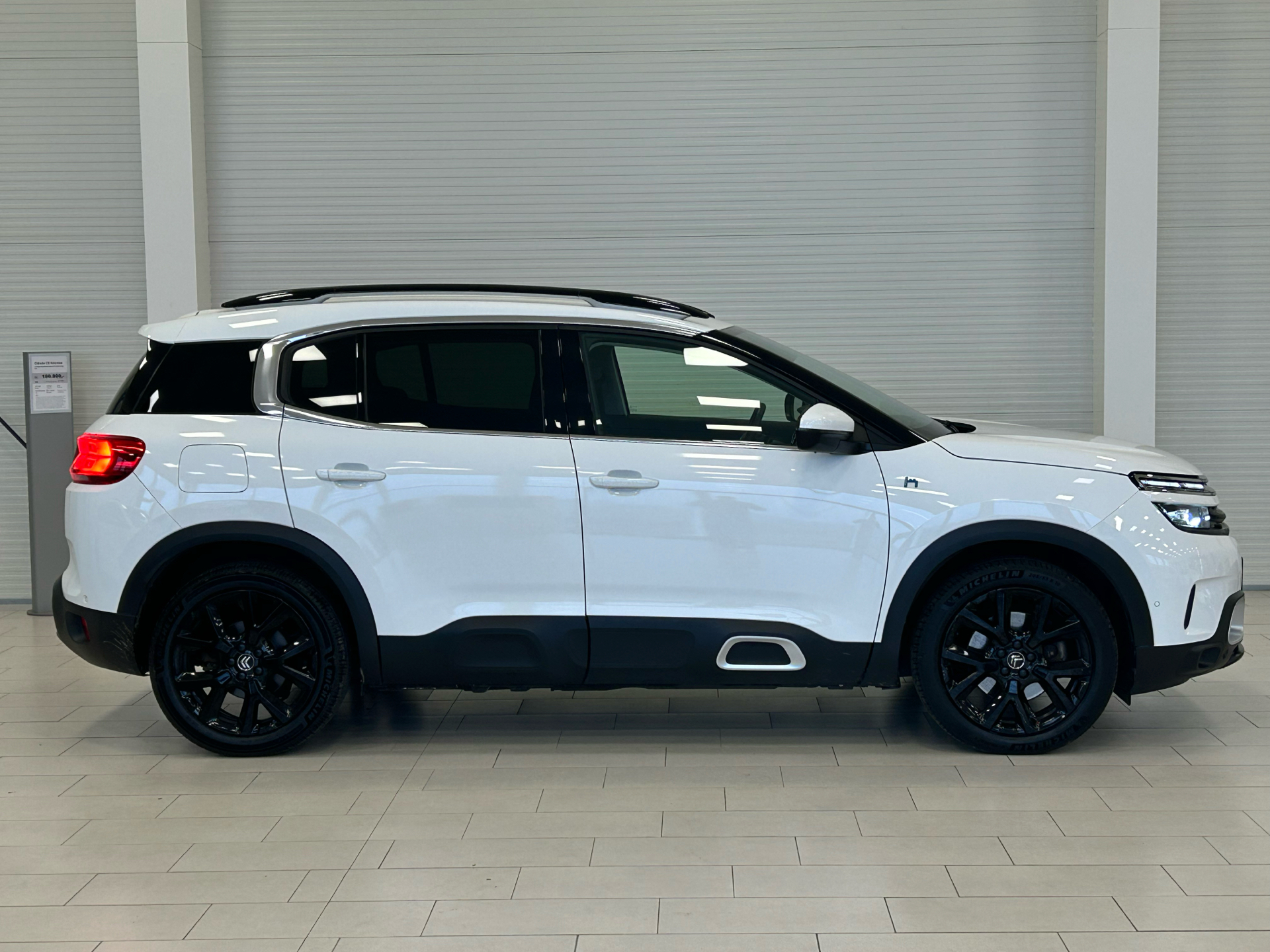 Billede af Citroën C5 Aircross 1,6 Plugin-hybrid Shine Sport EAT8 225HK 5d 8g Aut.