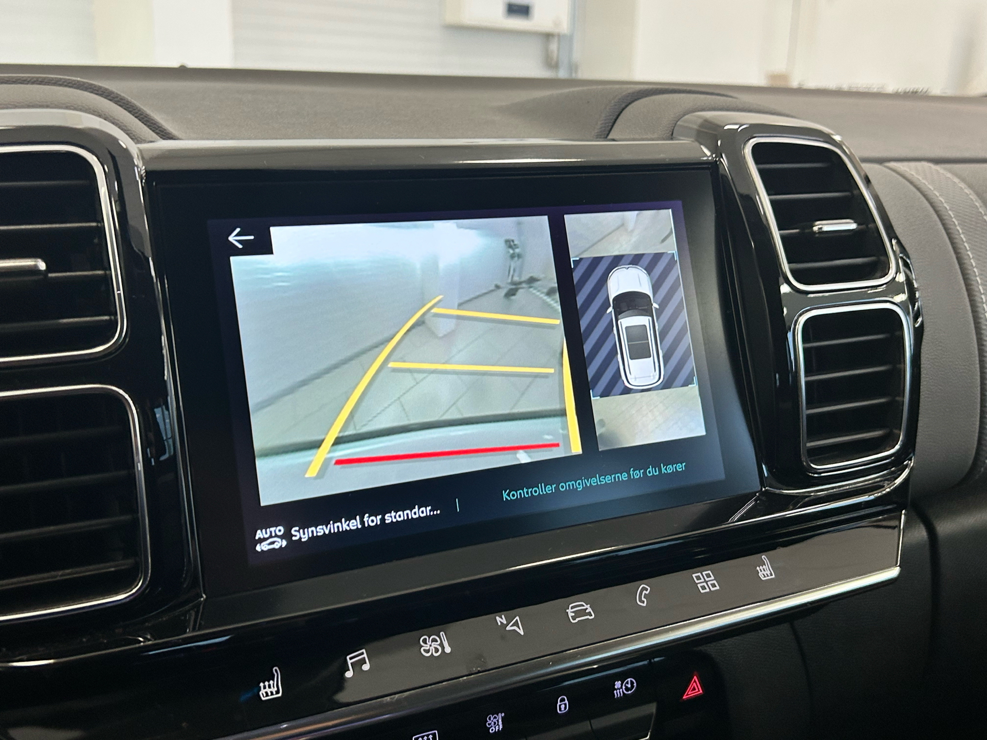 Billede af Citroën C5 Aircross 1,6 Plugin-hybrid Shine Sport EAT8 225HK 5d 8g Aut.