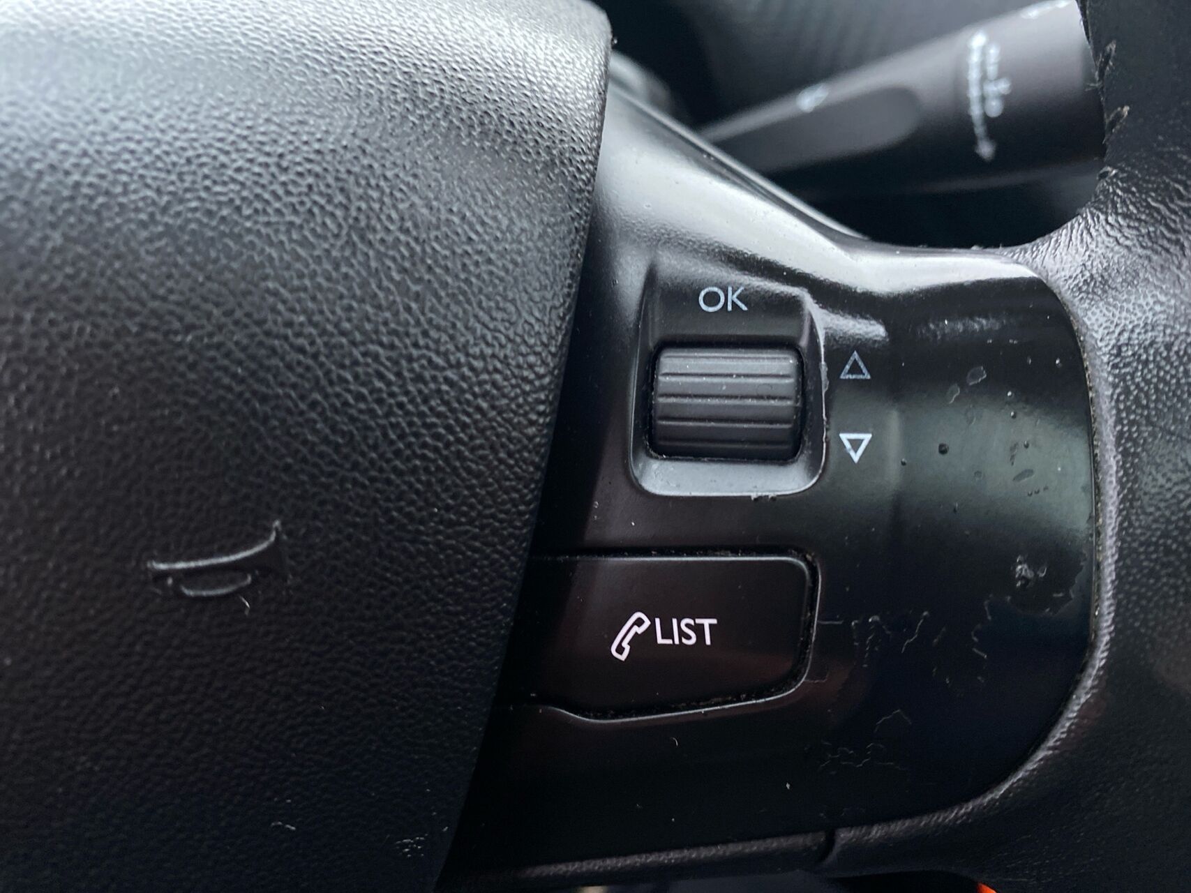 Billede af Peugeot 2008 1,2 VTi Active Sky 82HK