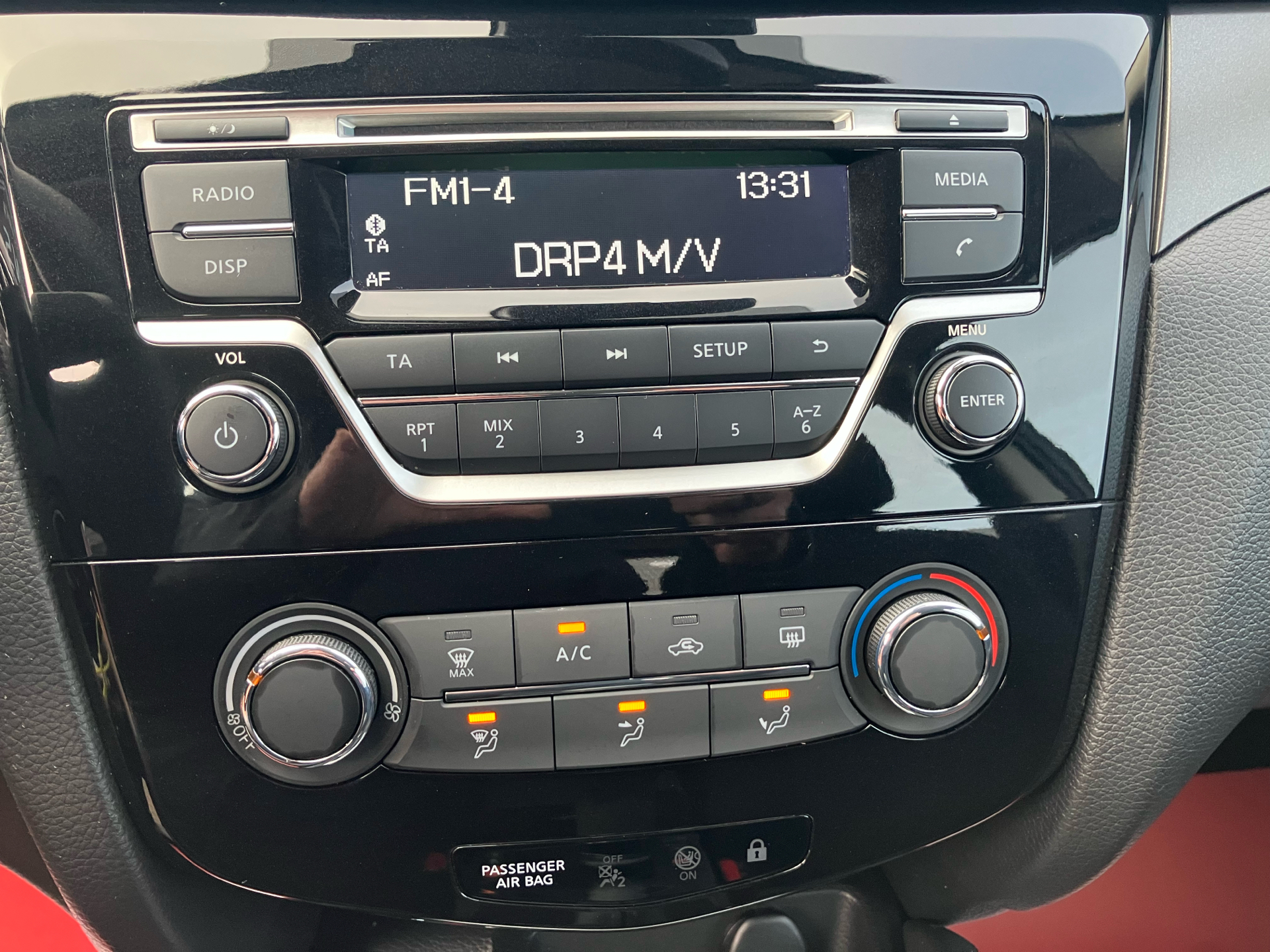 Billede af Nissan Qashqai 1,2 Dig-T Visia 4x2 115HK 5d 6g