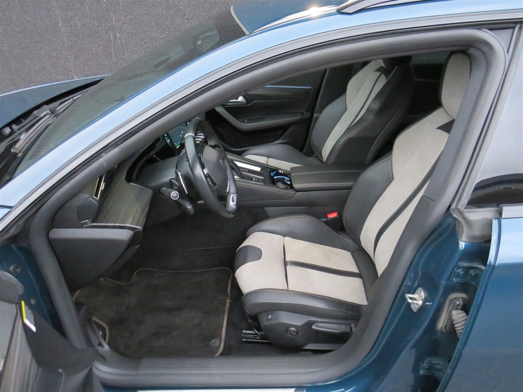 Billede af Peugeot 508 SW 1,6 PureTech  Plugin-hybrid GT Pack EAT8 start/stop 225HK Stc 8g Aut.