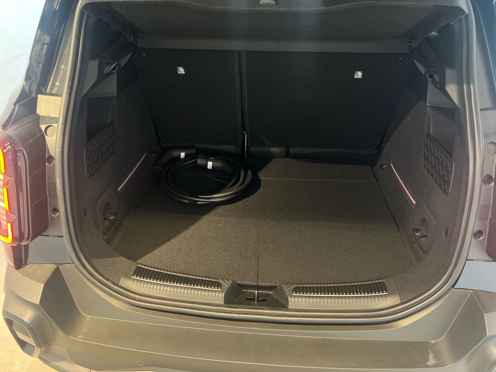 Billede af Renault R4 EL Iconic 150HK 5d Aut.