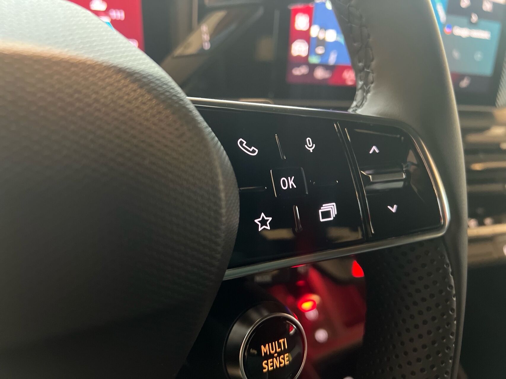 Billede af Renault R4 EL Iconic 150HK 5d Aut.