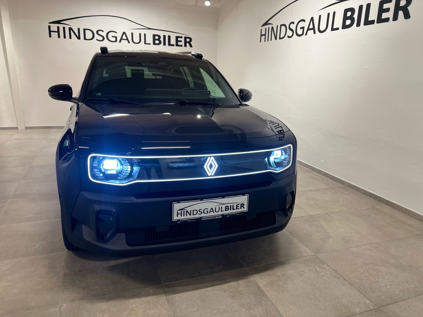 Billede af Renault R4 EL Iconic 150HK 5d Aut.