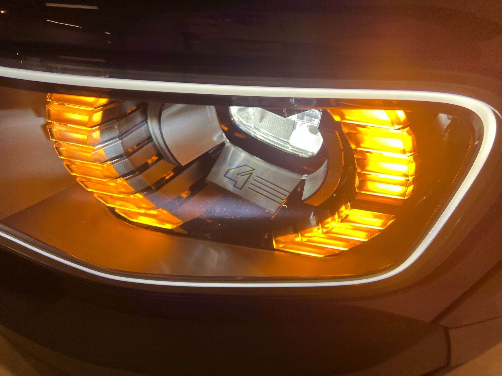 Billede af Renault R4 EL Iconic 150HK 5d Aut.