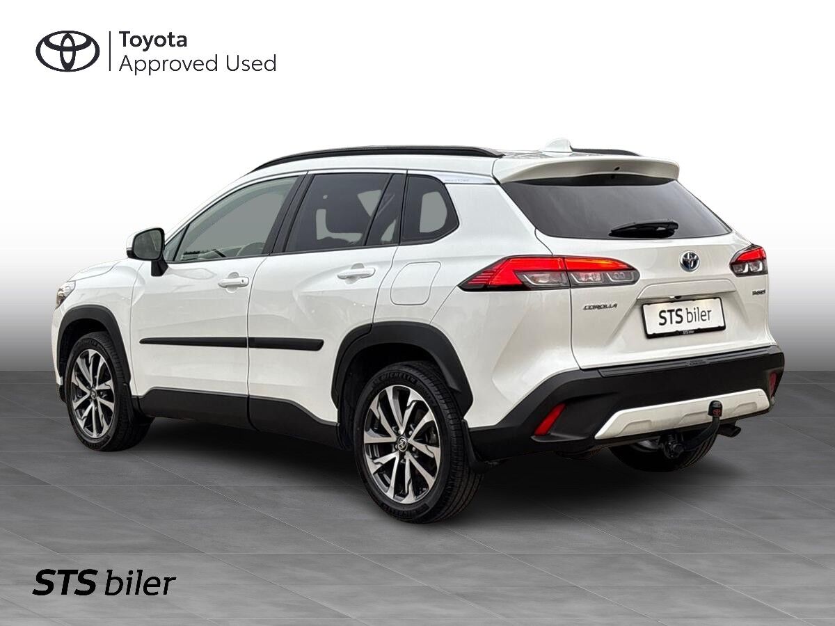 Billede af Toyota Corolla Cross 2,0 Hybrid Style E-CVT 197HK 5d Aut.