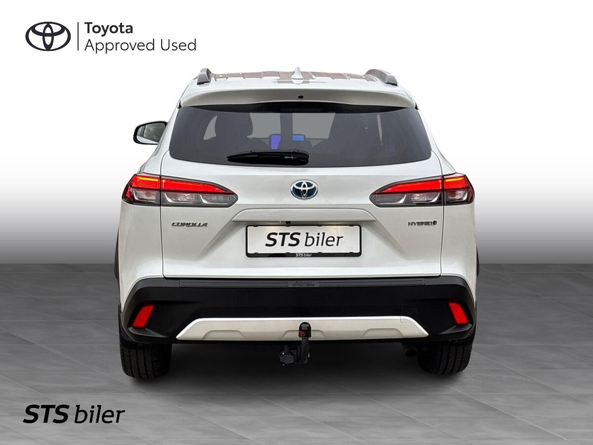 Billede af Toyota Corolla Cross 2,0 Hybrid Style E-CVT 197HK 5d Aut.