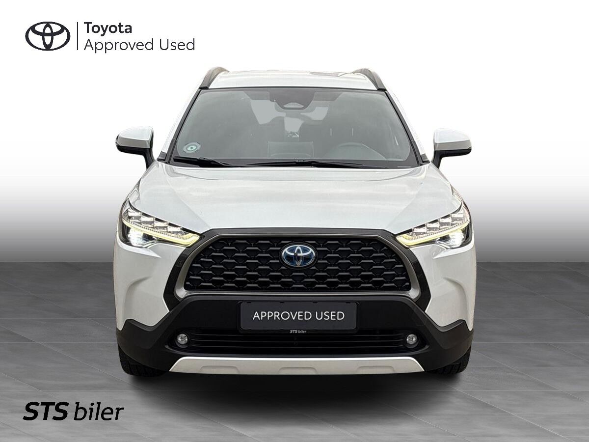 Billede af Toyota Corolla Cross 2,0 Hybrid Style E-CVT 197HK 5d Aut.