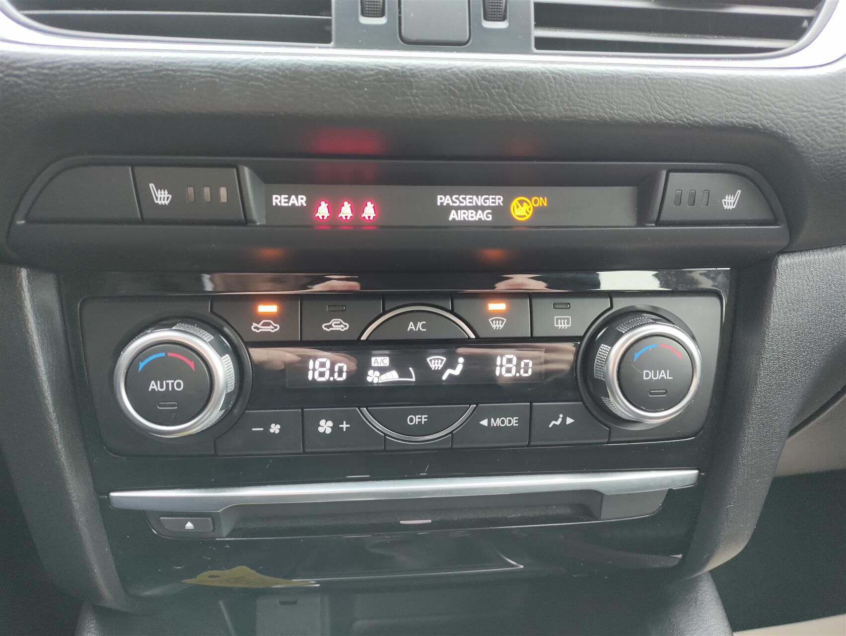 Billede af Mazda 6 2,2 Skyactiv-D Core Business 150HK Stc 6g