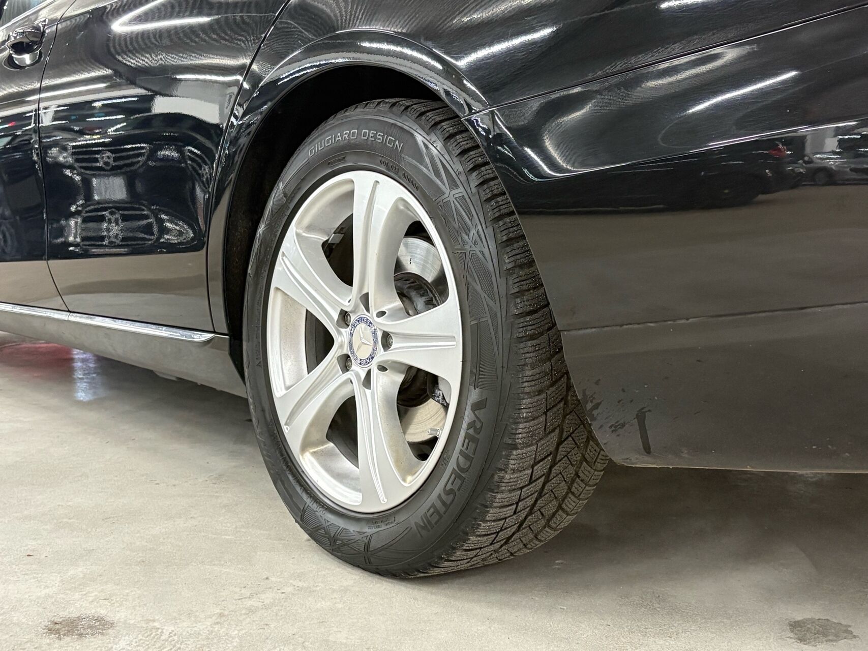 Billede af Mercedes-Benz E220 d T 2,0 D Avantgarde 9G-Tronic 194HK Stc Aut.