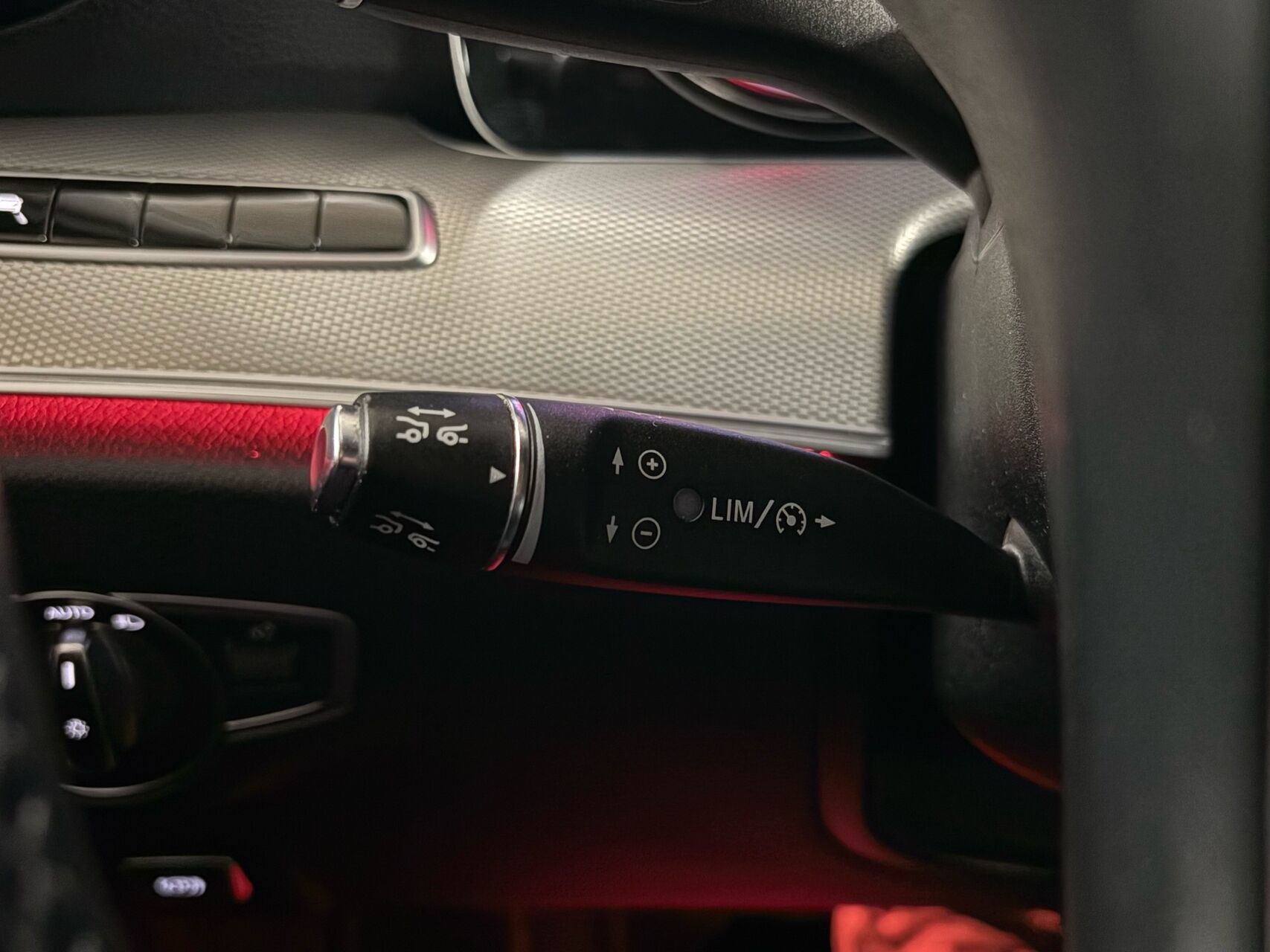 Billede af Mercedes-Benz E220 d T 2,0 D Avantgarde 9G-Tronic 194HK Stc Aut.