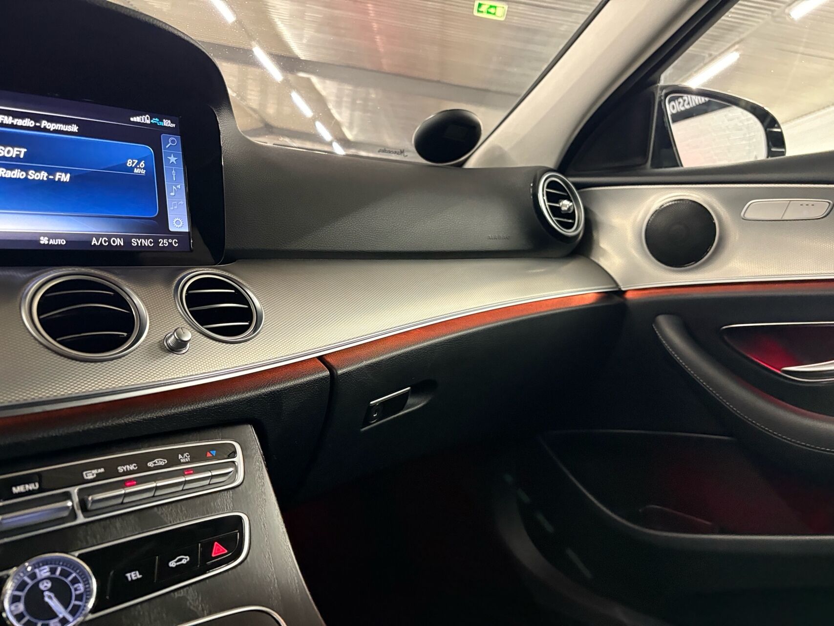 Billede af Mercedes-Benz E220 d T 2,0 D Avantgarde 9G-Tronic 194HK Stc Aut.