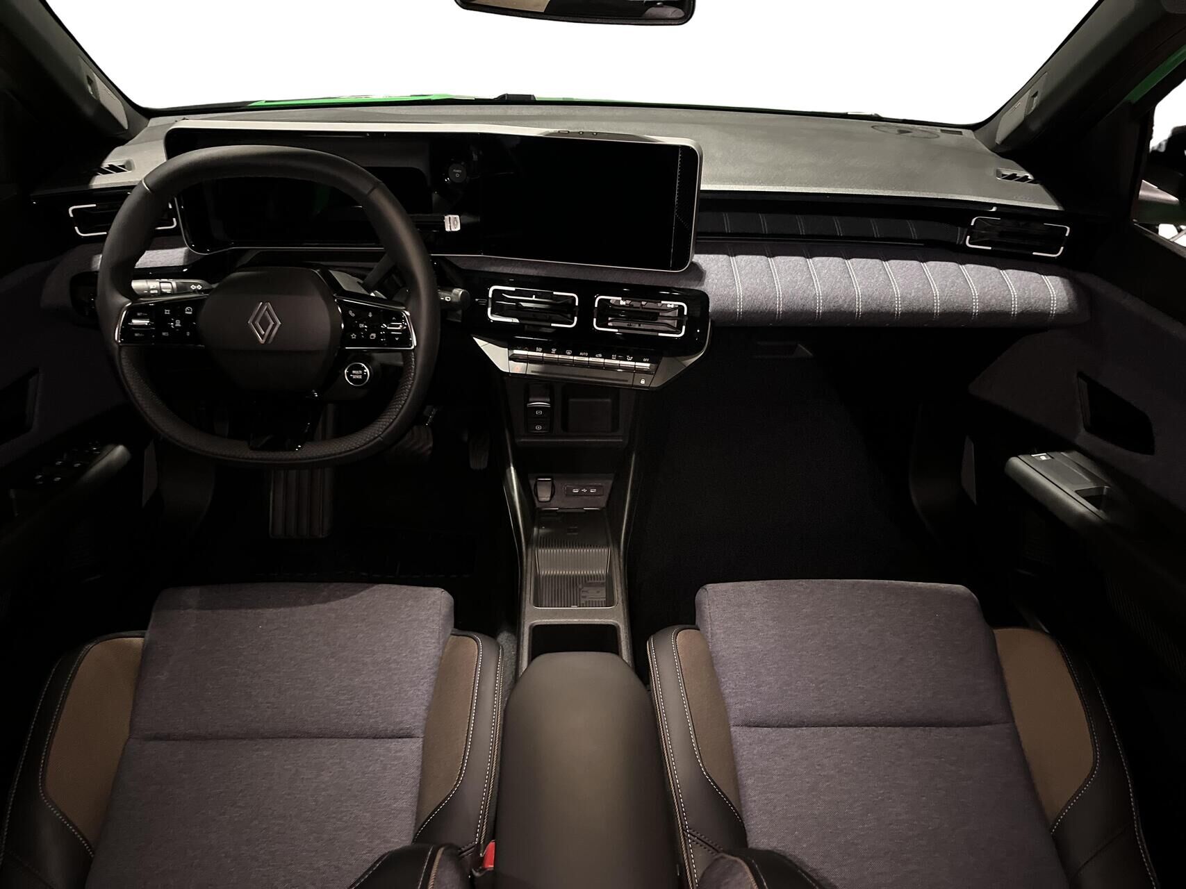 Billede af Renault R5 EL Techno 150HK 5d Aut.