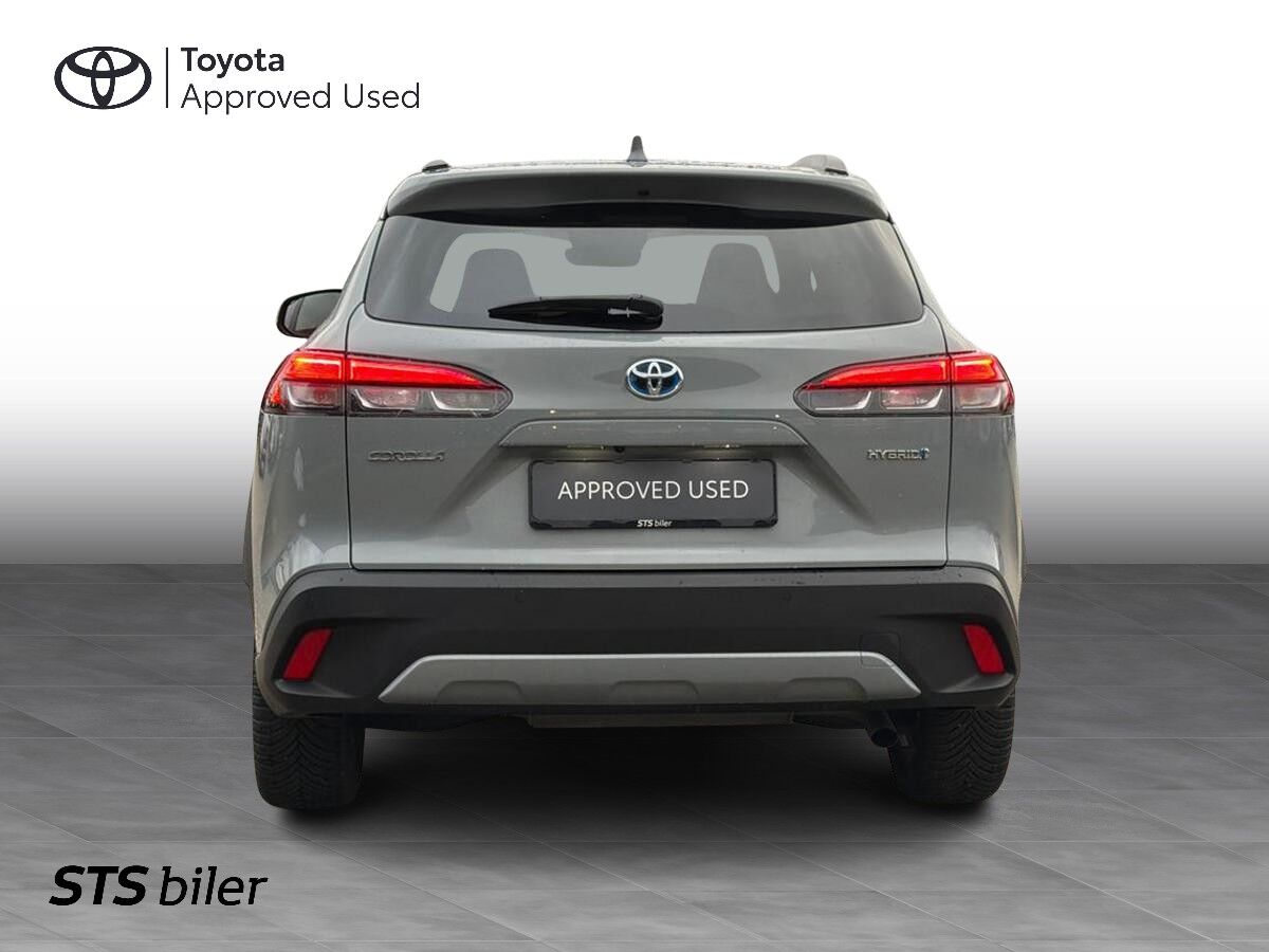 Billede af Toyota Corolla Cross 2,0 Hybrid Elegant E-CVT 197HK 5d Aut.