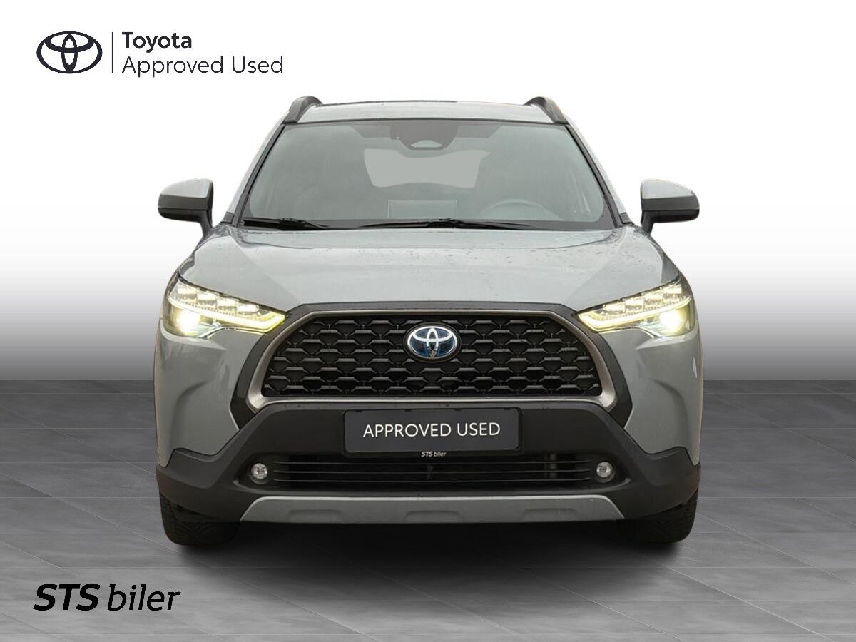 Billede af Toyota Corolla Cross 2,0 Hybrid Elegant E-CVT 197HK 5d Aut.
