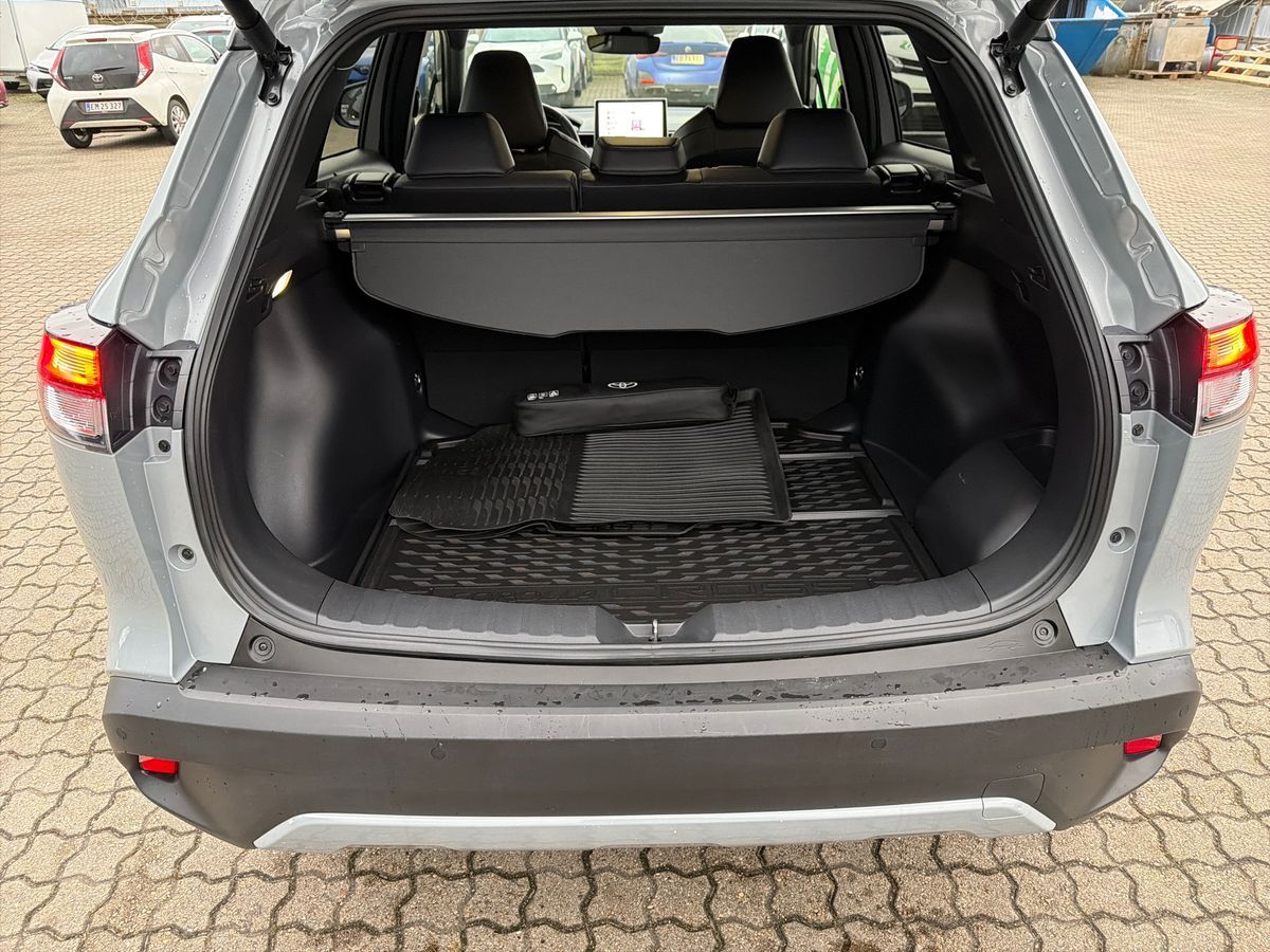 Billede af Toyota Corolla Cross 2,0 Hybrid Elegant E-CVT 197HK 5d Aut.