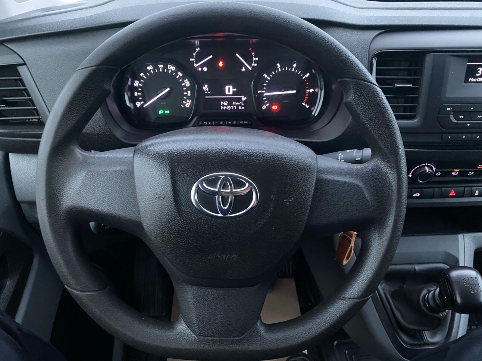 Billede af Toyota Proace Long 2,0 D Comfort 120HK Van 6g