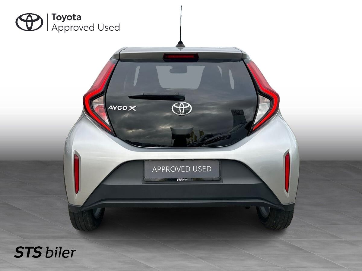 Billede af Toyota Aygo X 1,0 VVT-I Active 72HK 5d