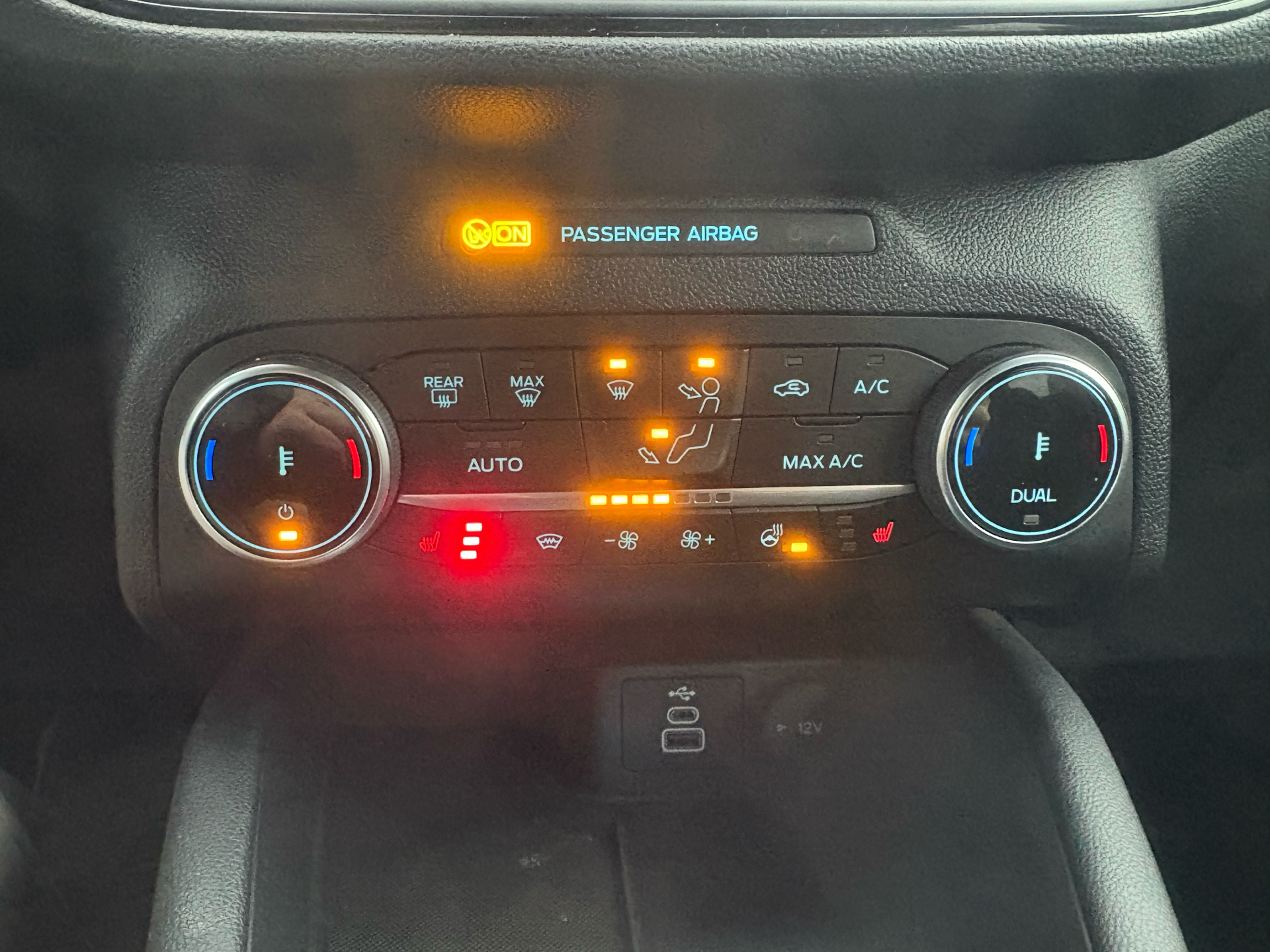 Billede af Ford Kuga 2,5 Plugin-hybrid ST-Line X CVT 225HK 5d Trinl. Gear