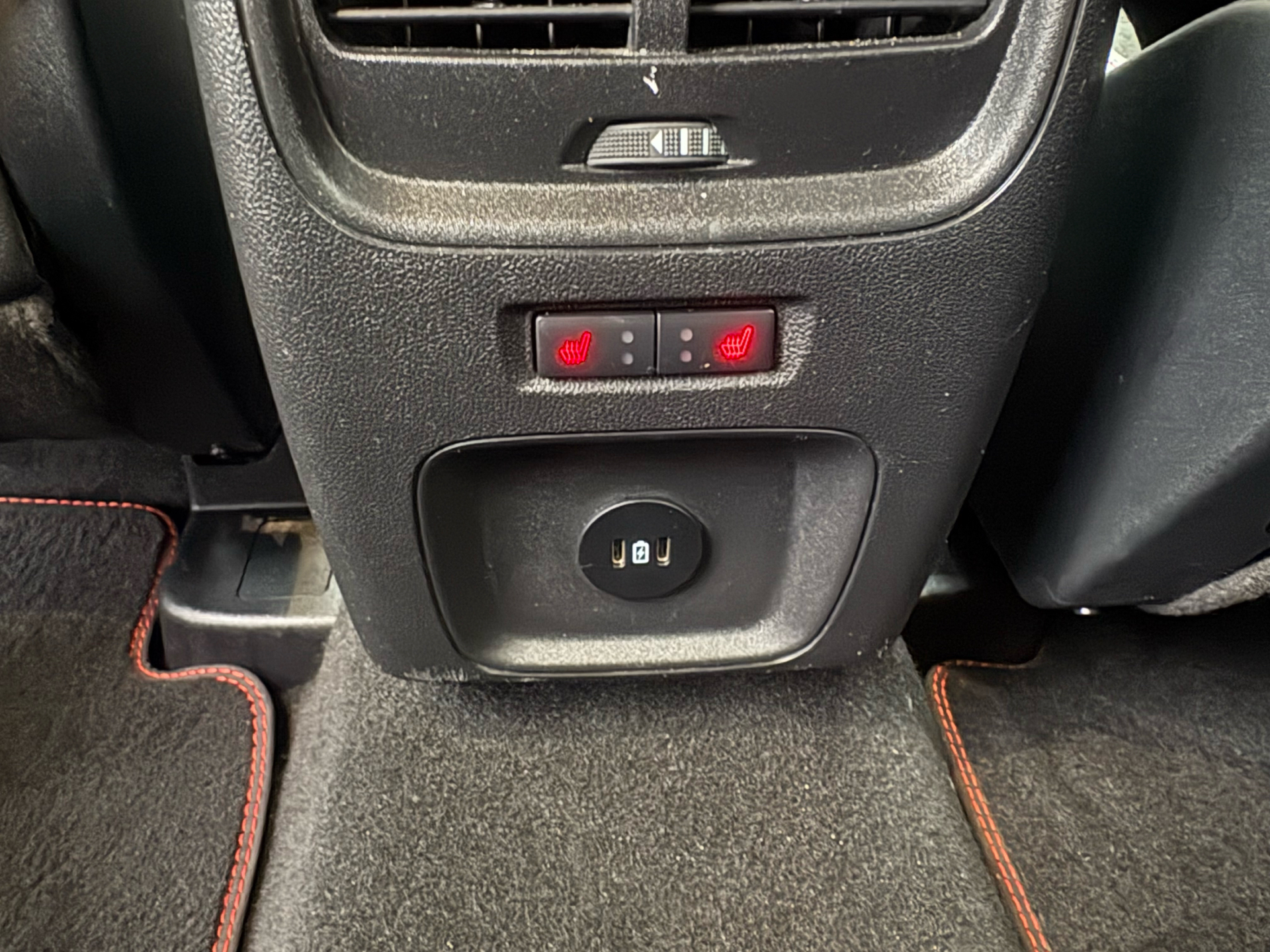 Billede af Ford Kuga 2,5 Plugin-hybrid ST-Line X CVT 225HK 5d Trinl. Gear