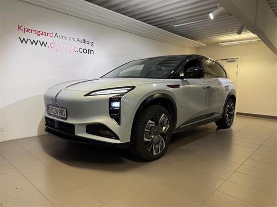 Hongqi EHS7 EL Exclusive 339HK 5d Aut.