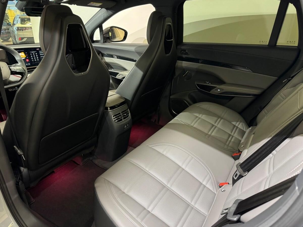 Billede af Hongqi EHS7 EL Exclusive 339HK 5d Aut.