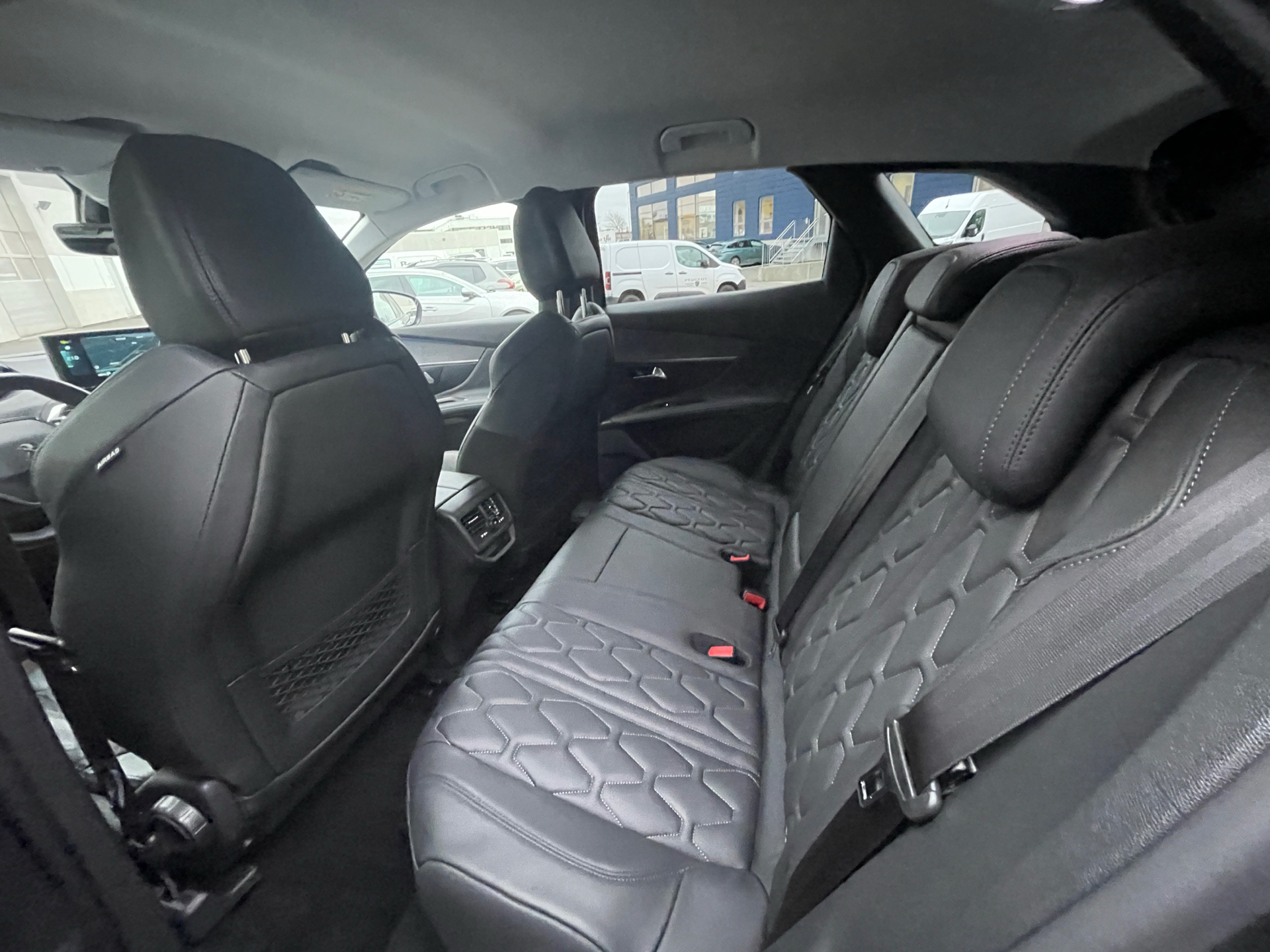 Billede af Peugeot 3008 1,6 PureTech  Plugin-hybrid Allure Pack LTD EAT8 225HK 5d 8g Aut.