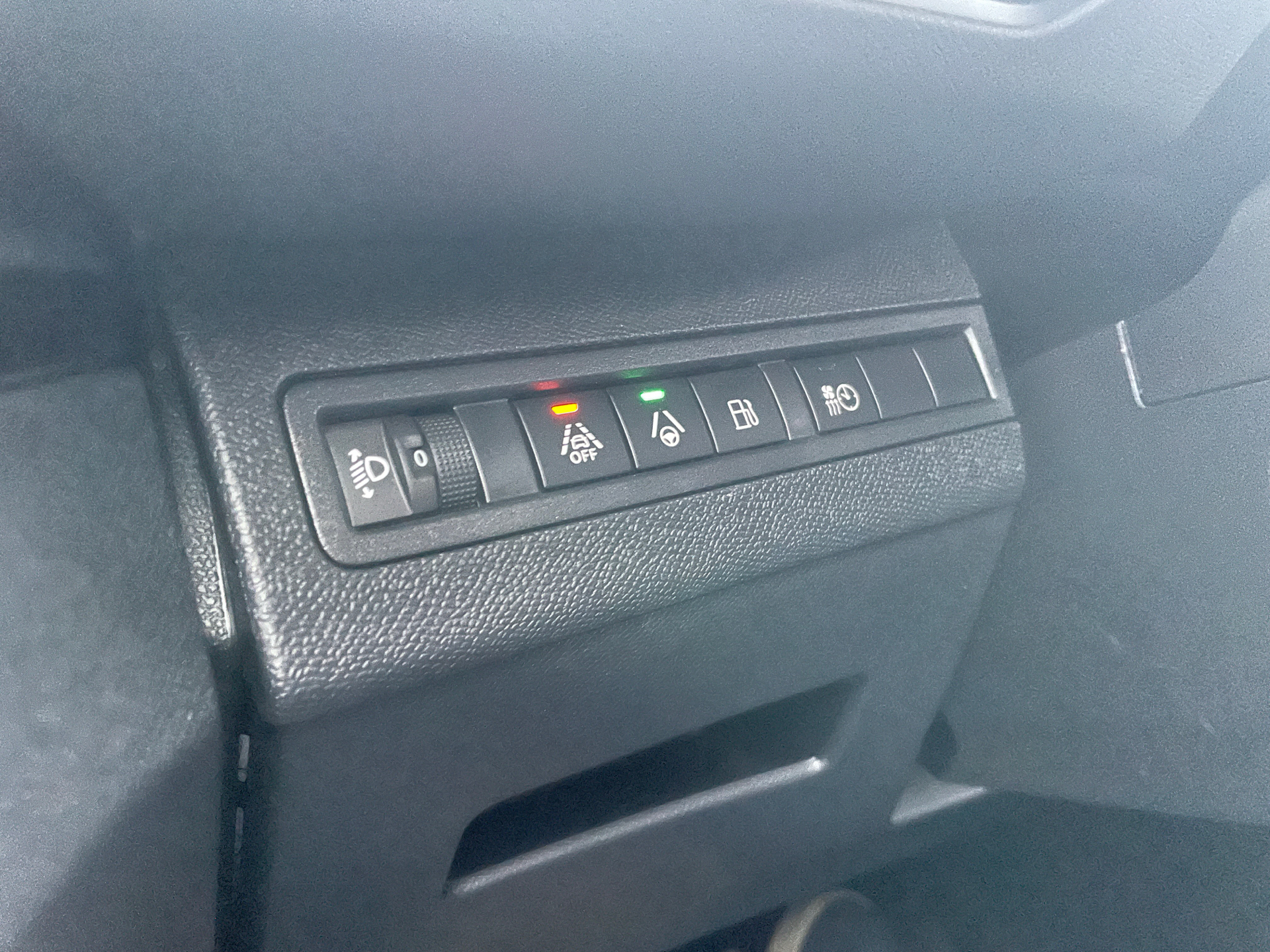 Billede af Peugeot 3008 1,6 PureTech  Plugin-hybrid Allure Pack LTD EAT8 225HK 5d 8g Aut.