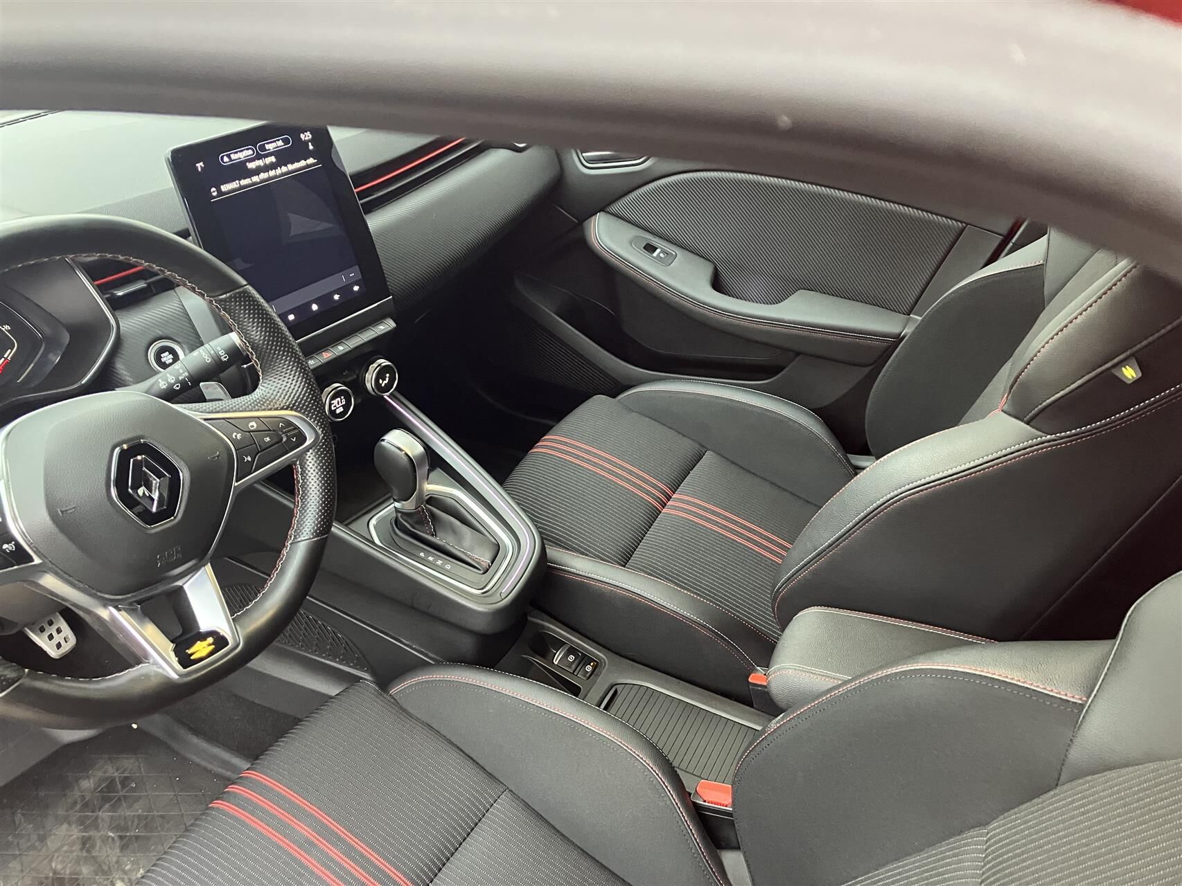 Billede af Renault Clio 1,3 TCE RS-Line EDC 130HK 5d 7g Aut.