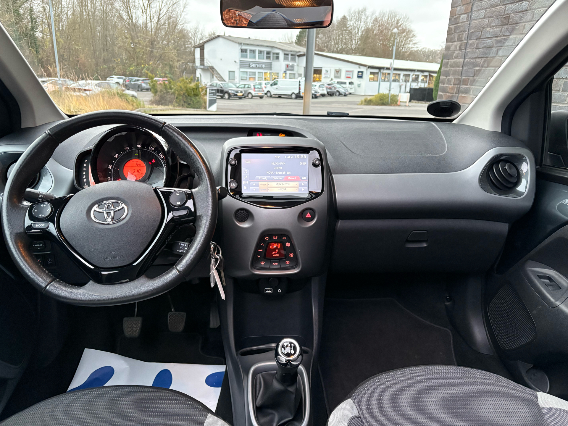 Billede af Toyota Aygo 1,0 VVT-I X-Sky 72HK 5d