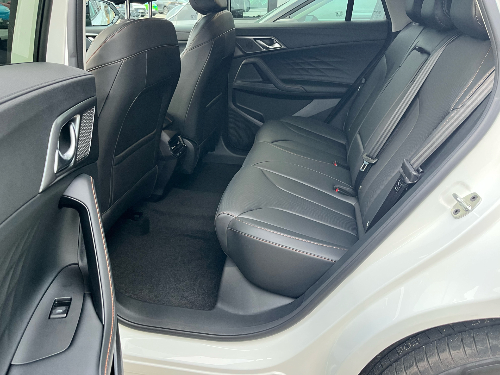 Billede af MG HS 1,5 T GDI  Plugin-hybrid Luxury 272HK 5d Aut.