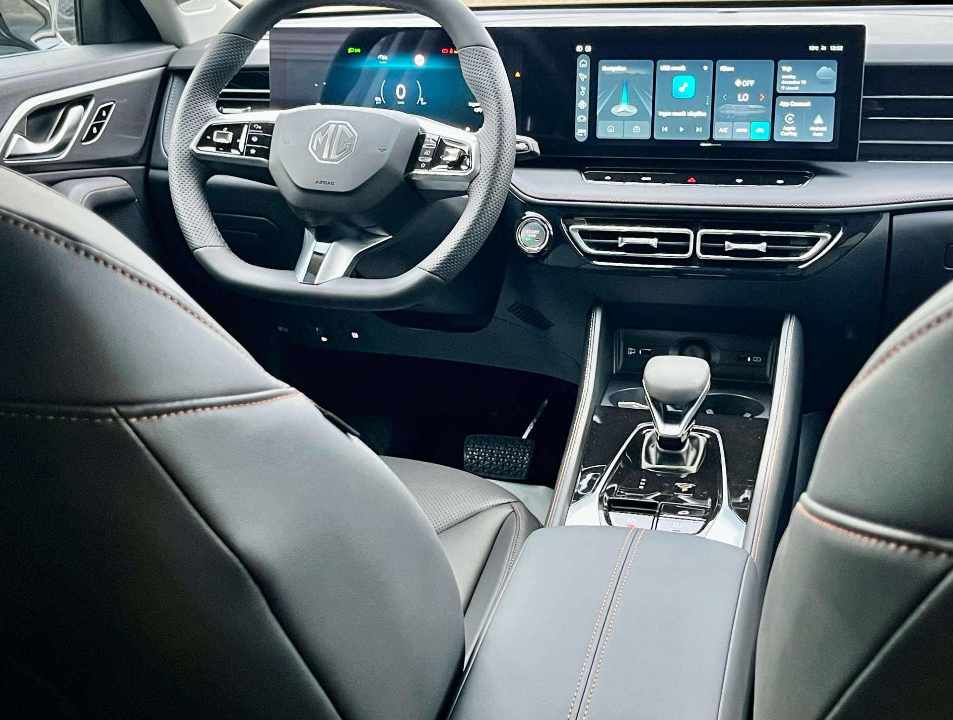 Billede af MG HS 1,5 T GDI  Plugin-hybrid Luxury 272HK 5d Aut.